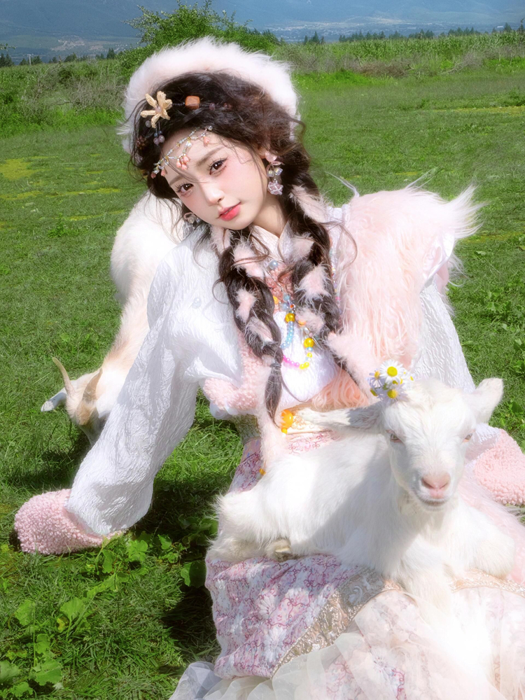 Yunnan Tibetan Costume Lijiang - Ethnic Fashion Girls review and price