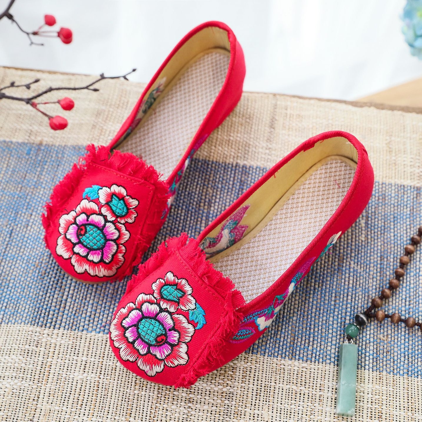 Woman Woven Shoes New Ethnic S - Ethnic Style review and price